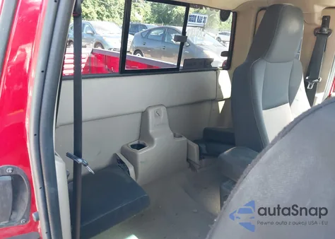 2004 Ford Ranger Edge/Tremor/Xlt from USA, damaged, VIN 1FTYR44U84PA62062